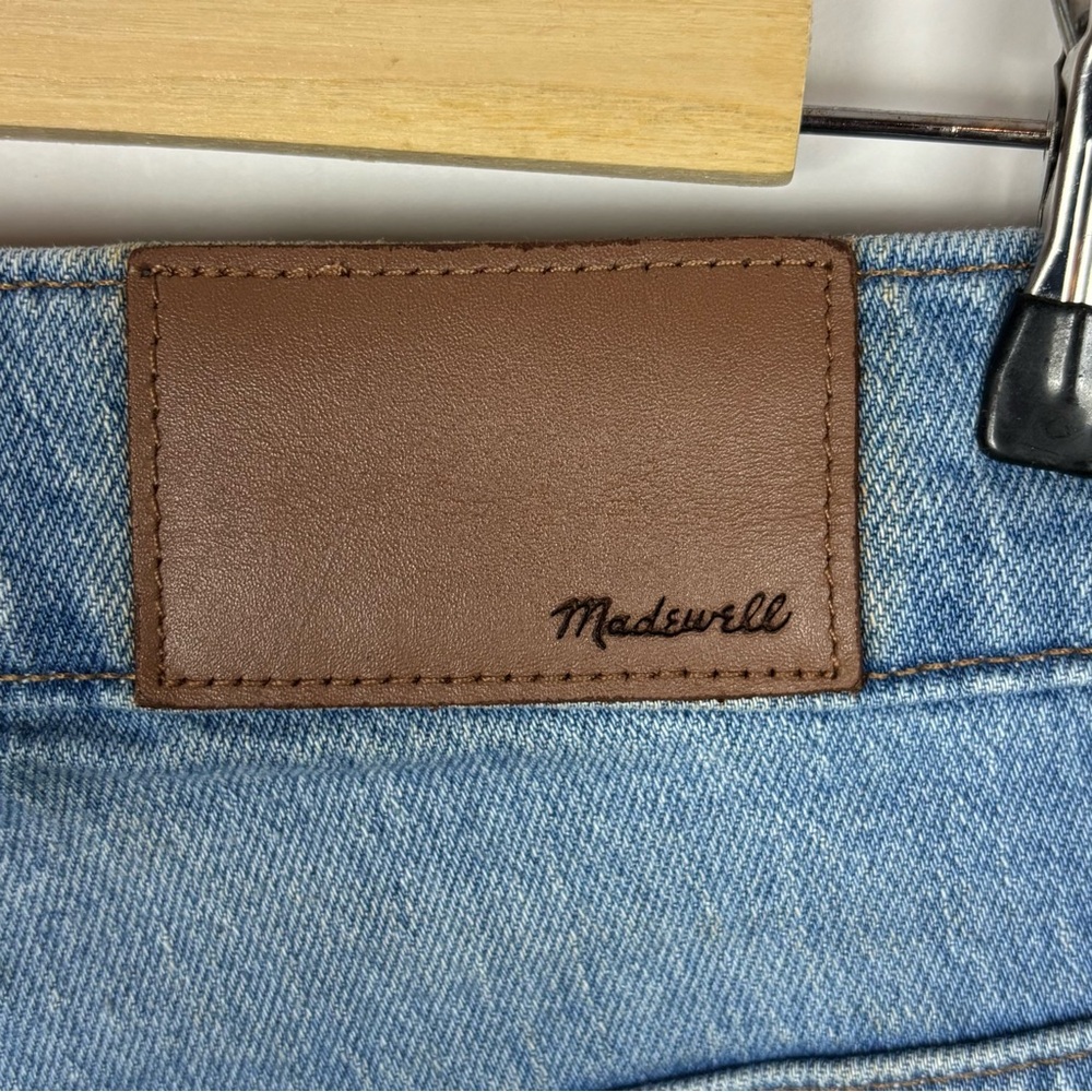 Madewell 11” High-Rise Flare Jeans in Conwell Wash Size 25 - Picture 10 of 14